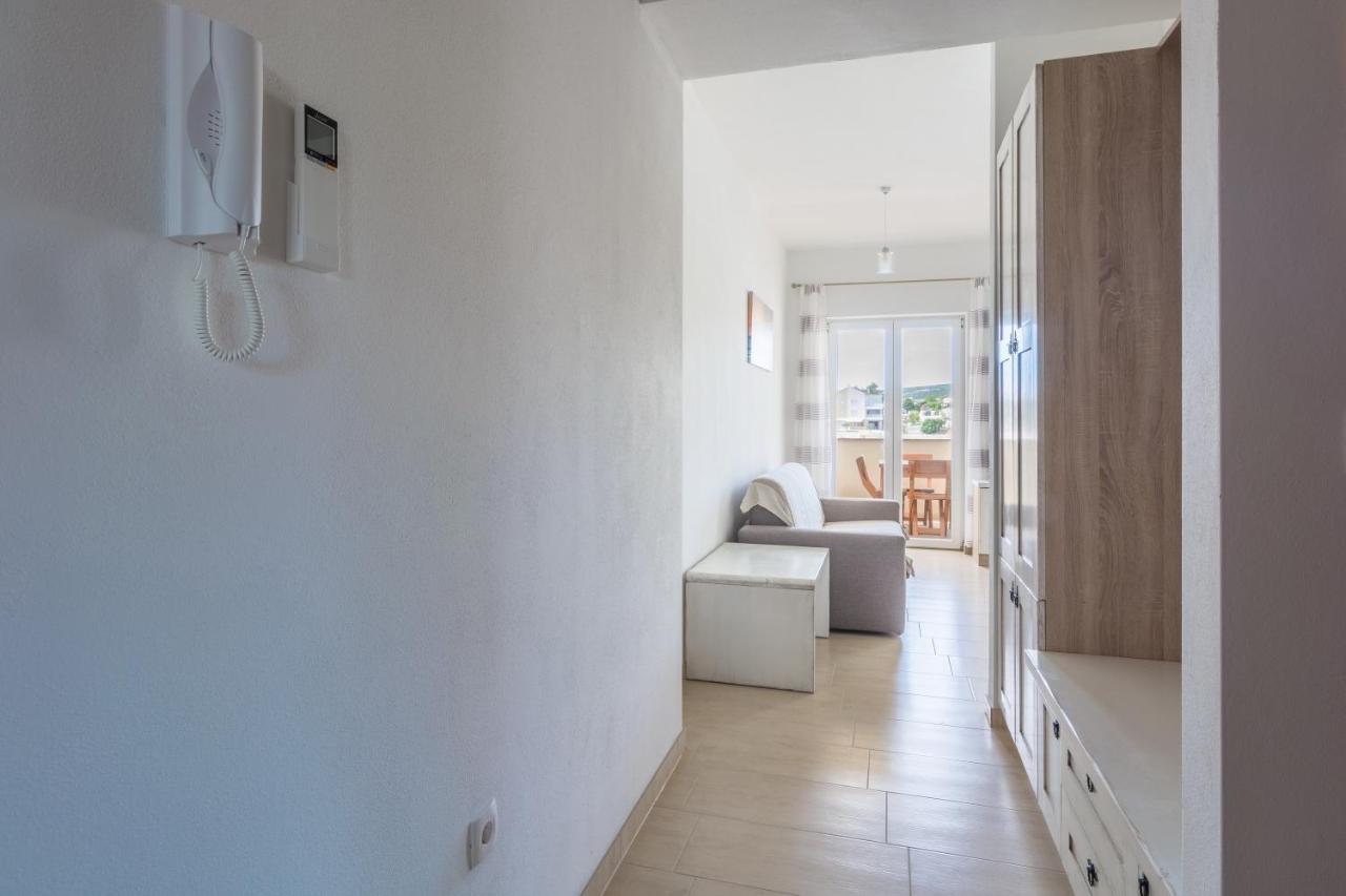 Apartments By The Sea Simuni, Pag - 18386 Kolan Exterior foto